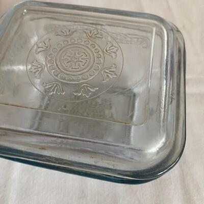 Lot 289 - Vintage Fire King Philbe Sapphire Refrigerator Dish