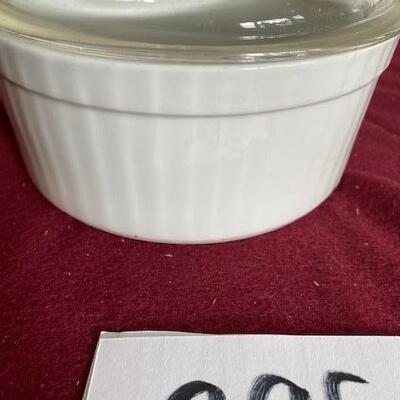 Lot 295 - white casserole