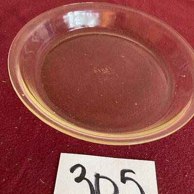 Lot 305 - Pyrex Pie pan