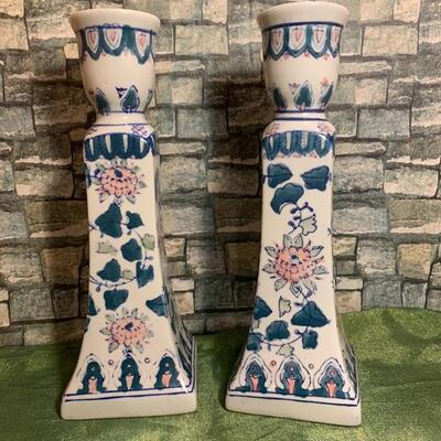 Porcelain candlesticks 