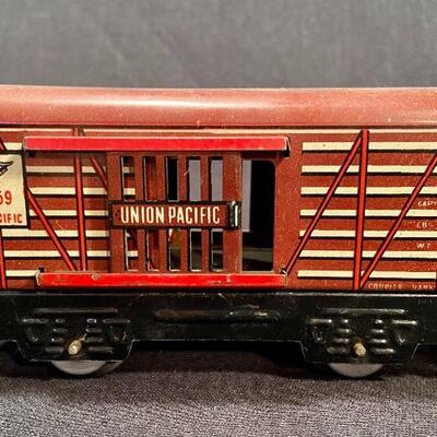 Lot 165: Mar-Lines & Marx Trains and more
