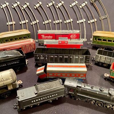 Lot 165: Mar-Lines & Marx Trains and more