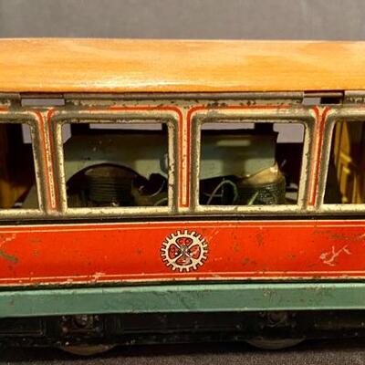 Lot 165: Mar-Lines & Marx Trains and more