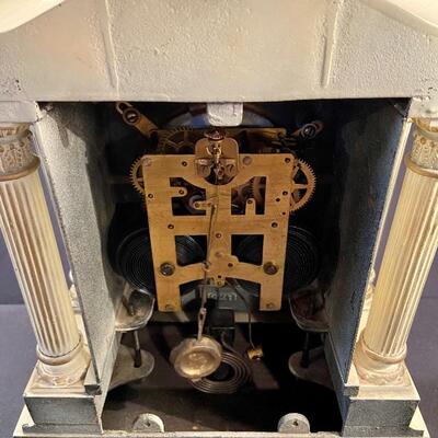 Lot 167:  Vintage New Haven Clock Co Clock