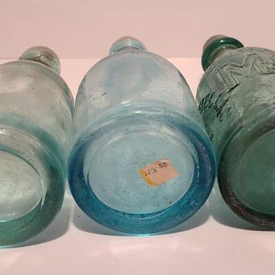 Lot 49B: Rare Spa bottle,  Amber Swirls Dyottville, McCrudden Glassworks 