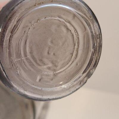 Lot 187A: 3 pieces incl. a Gallon sized 1898 AG Smalley Glass Tin Top Milk Bottle 
