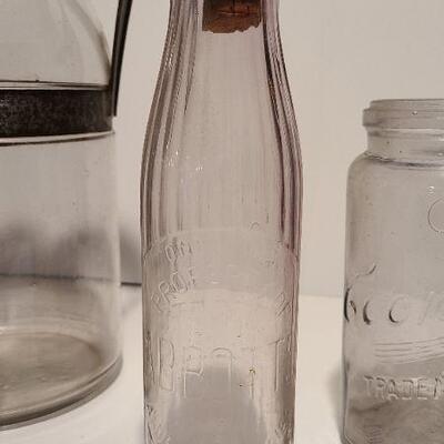 Lot 187A: 3 pieces incl. a Gallon sized 1898 AG Smalley Glass Tin Top Milk Bottle 