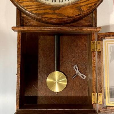Lot 170: Vintage Regulator Clock
