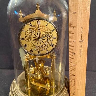 Lot 173: Vintage Kieninger Obergfle Anniversary Clock and more 