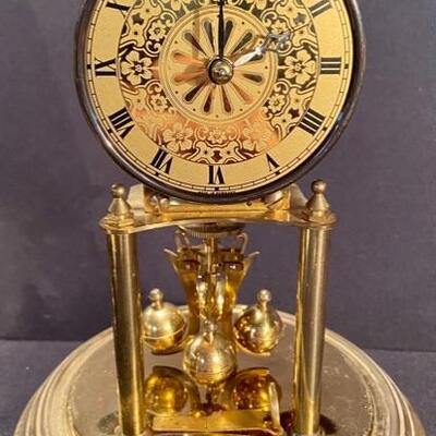 Lot 173: Vintage Kieninger Obergfle Anniversary Clock and more 