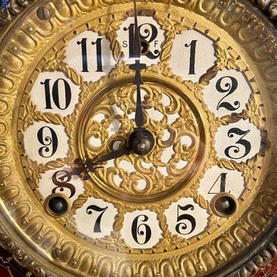Lot 178: Gilbert Tuxedo Clock
