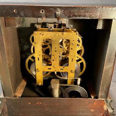 Lot 179: Vintage Ingraham Clock