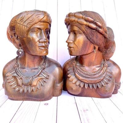 LOT 50  VINTAGE PAIR INDONESIAN MALE FEMALE CARVED WOOD BUSTS 