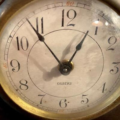 Lot 181: Vintage New Haven Clock and more