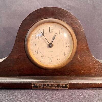 Lot 181: Vintage New Haven Clock and more