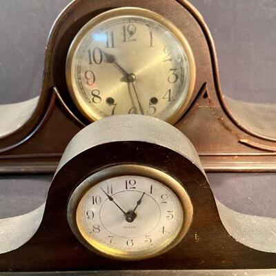 Lot 181: Vintage New Haven Clock and more