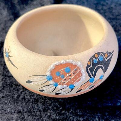 Lot 53  NATIVE AMERICAN PUEBLO POTTERY BY BETTY SELBY 