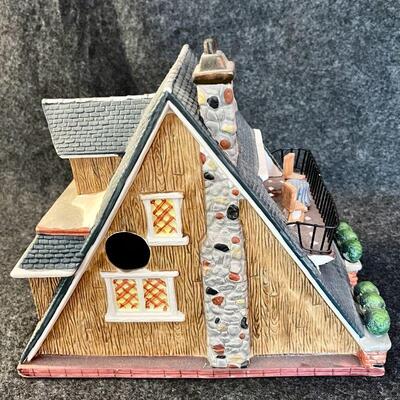 LOT 55  CERAMIC SNOW COVERED CAFE CHALET HOUSE 