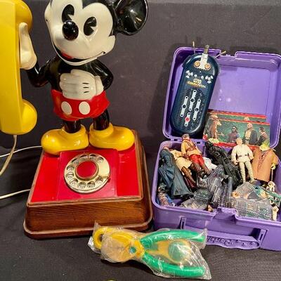 Lot 183: Vintage Mickey phone, Star Wars and more 