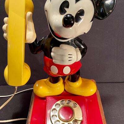 Lot 183: Vintage Mickey phone, Star Wars and more 