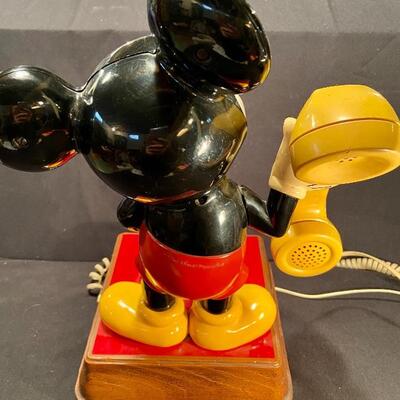 Lot 183: Vintage Mickey phone, Star Wars and more 