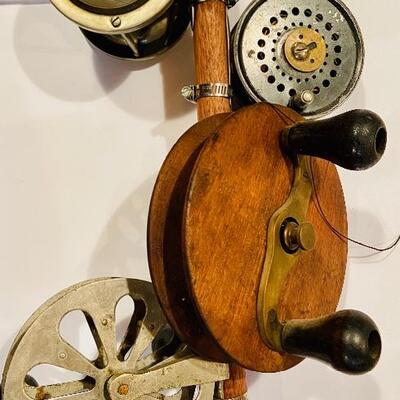 Lot 186: Vintage Fishing Reels (10)