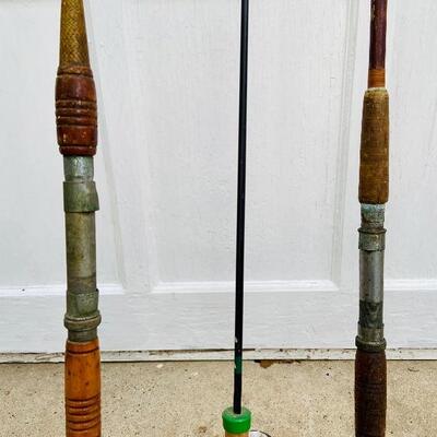 Lot 189: Vintage Fishing Rods/Large Brass Reel