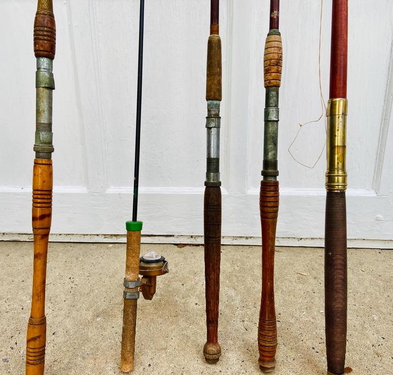 Lot 189 Vintage Fishing Rods/Large Brass Reel