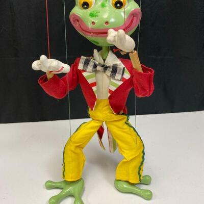 1960s Pehlam Puppets Mr. Frog Marionette YD#020-1220-00127