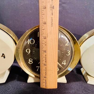 Lot 231: More Vintage Westclox Big Ben Clocks 