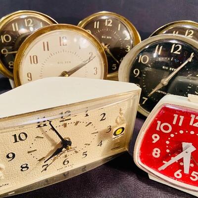 Lot 231: More Vintage Westclox Big Ben Clocks 