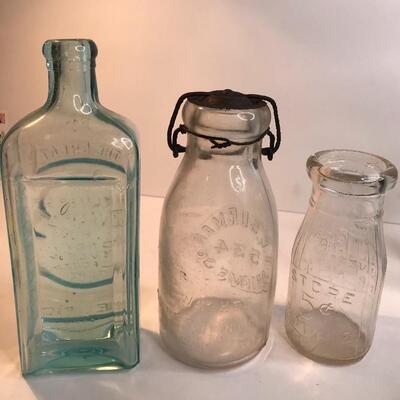 Lot 226: Kilmers Swamp Root Bottle, Irridescent Green Blob top and More