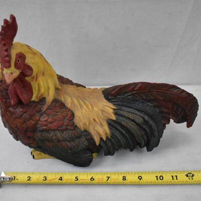 Rooster Decor. Plastic?