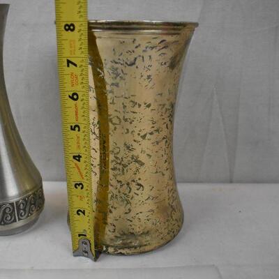 2 Vases: 1 Metal 8.8