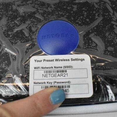 Netgear N600 Wireless Dual Band Router. Turns on. Not tested otherwise