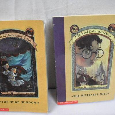 9 Books: A Series of Unfortunate Events #s 1-9. 7 paperback. #6 #9 are Hardcover