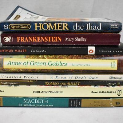 8 Classic Fiction Books: The Iliad -to- Macbeth