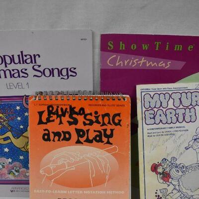 8 pc Sheet Music Books: Let's Sing & Play -to-Showtime Piano Christmas