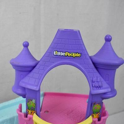 Fisher Price Little People Disney Princess Klip Klop Stable Play Set