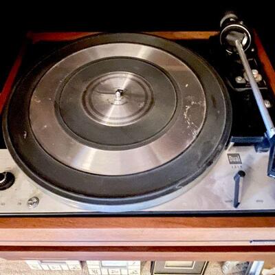 LOT 63  VINTAGE DUAL 1219 TURNTABLE UNITED AUDIO