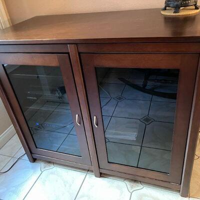 LOT 64 CONTEMPORARY MEDIA CABINET 2 DOORS