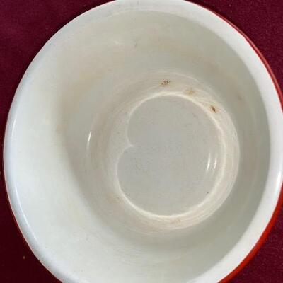 Lot 317 - Vintage Enamelware Bowl