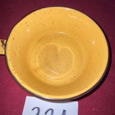 Lot 324 - Vintage Graniteware Ladel