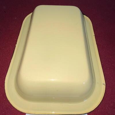 Lot 333- Vintage Enamelware Pan