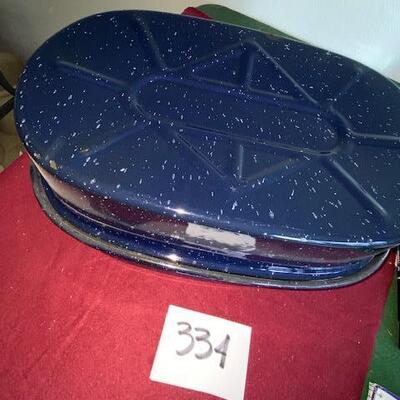 Lot 334 - Graniteware Roaster