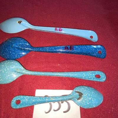 Lot 335 - Vintage Graniteware Serving spoons