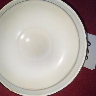 Lot 338 - Vintage Enamelware Lid Only