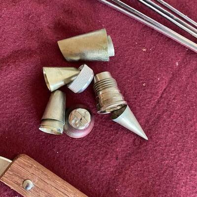 Lot 346 - Kitchen items