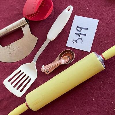 Lot 349- Kitchen items