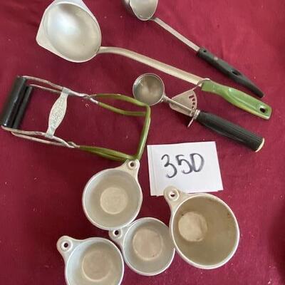 Lot 350 - Vintage Kitchen Items